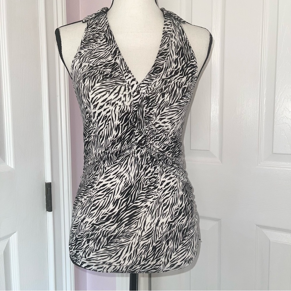 Free People zebra & button ruched pattern racer back collared top, size Medium